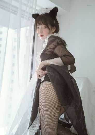 丰满的大胸女朋友3在线看