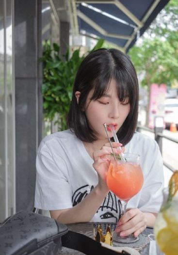 在地下城邂逅是不是搞错了